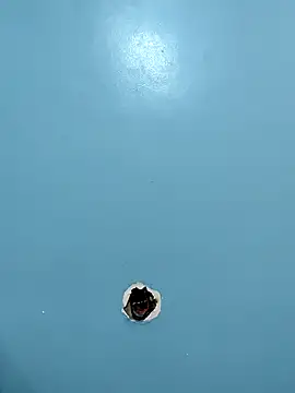 Leoni G online show from 12-14-25, 06:08