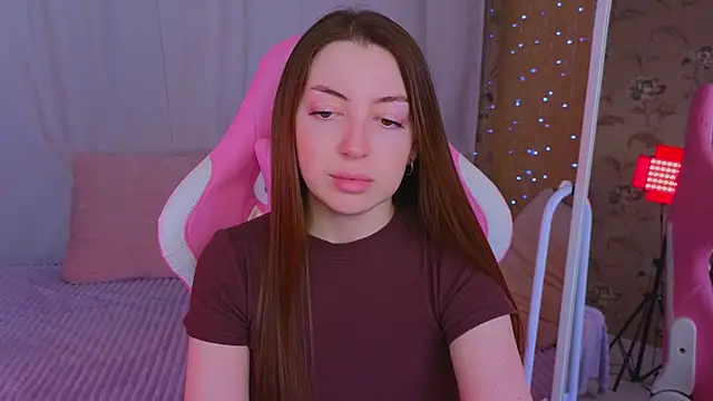 Ann moon   online show from 03-13-25, 02:01