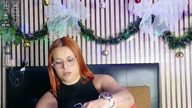Sophie new25 online show from 11-22-25, 01:32