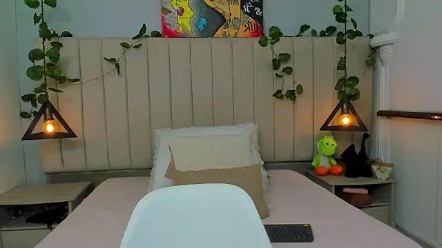 Paulina Lopezz online show from 02-26-26, 08:19