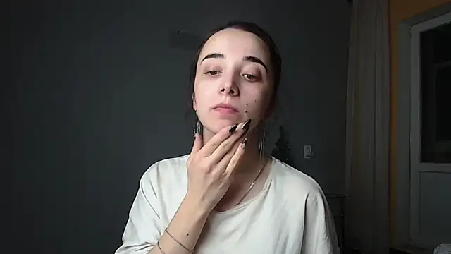 Snapshot of Eva_Gloryy chatting on 01-27-25, 04:54 Eva Gloryy online show from 01-27-25, 04:54