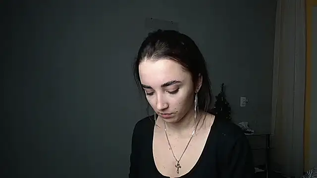 Snapshot of Eva_Gloryy chatting on 02-12-25, 09:11 Eva Gloryy online show from 02-12-25, 09:11