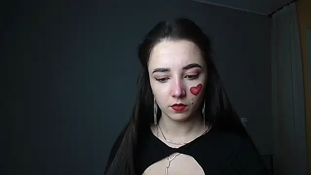 Snapshot of Eva_Gloryy chatting on 02-14-25, 08:26 Eva Gloryy online show from 02-14-25, 08:26