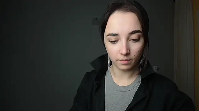 Snapshot of Eva_Gloryy chatting on 02-15-25, 04:56 Eva Gloryy online show from 02-15-25, 04:56