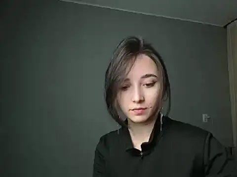 Snapshot of Eva_Gloryy chatting on 02-26-25, 08:54 Eva Gloryy online show from 02-26-25, 08:54