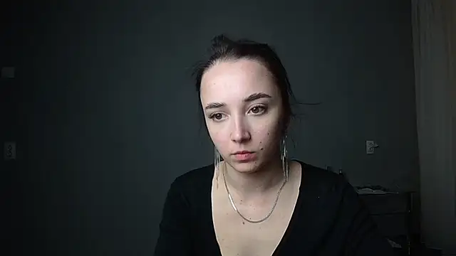 Snapshot of Eva_Gloryy chatting on 03-09-25, 04:11 Eva Gloryy online show from 03-09-25, 04:11