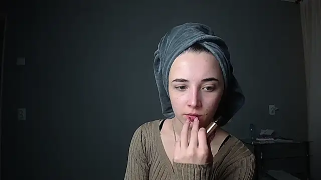 Snapshot of Eva_Gloryy chatting on 03-15-25, 03:06 Eva Gloryy online show from 03-15-25, 03:06