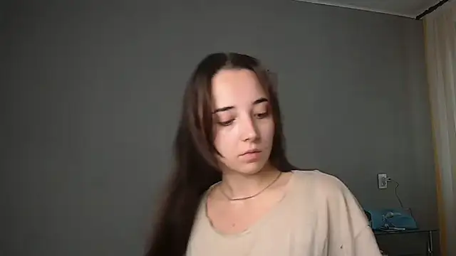 Snapshot of Eva_Gloryy chatting on 09-09-25, 09:53 Eva Gloryy online show from 09-09-25, 09:53