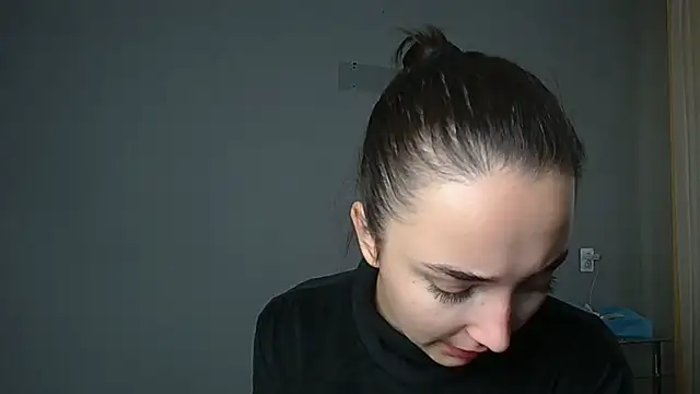 Snapshot of Eva_Gloryy chatting on 09-29-25, 11:26 Eva Gloryy online show from 09-29-25, 11:26