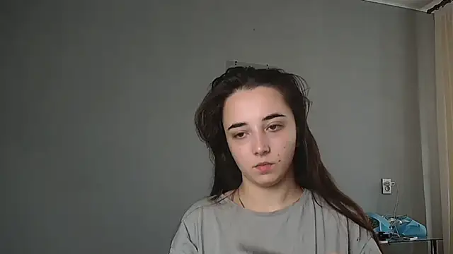 Snapshot of Eva_Gloryy chatting on 10-31-25, 11:11 Eva Gloryy online show from 10-31-25, 11:11