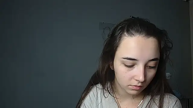 Snapshot of Eva_Gloryy chatting on 11-11-25, 11:54 Eva Gloryy online show from 11-11-25, 11:54