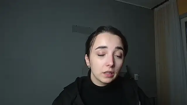 Snapshot of Eva_Gloryy chatting on 01-08-26, 02:19 Eva Gloryy online show from 01-08-26, 02:19