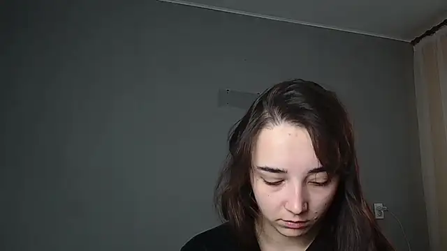 Snapshot of Eva_Gloryy chatting on 01-18-26, 01:59 Eva Gloryy online show from 01-18-26, 01:59