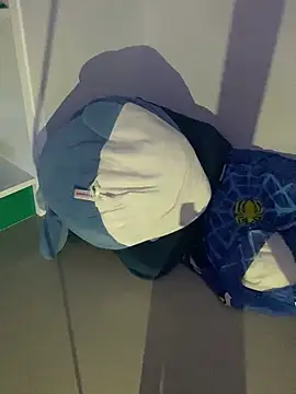 chanentino2 online show from 02-15-25, 09:59