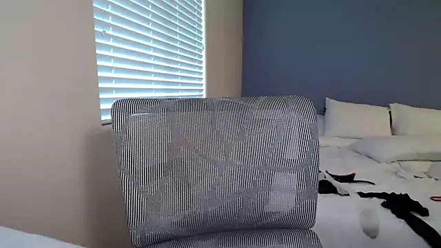 ha888we online show from 11-11-25, 04:51