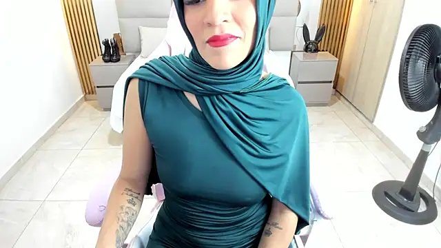 Zulema hamdi online show from 02-11-25, 11:43