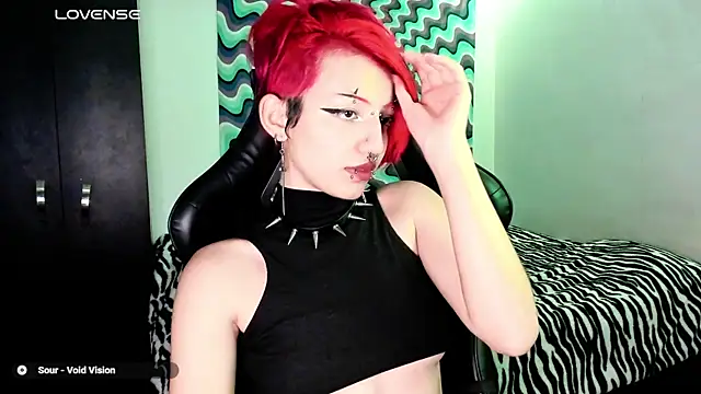 roxy toxic online show from 03-06-25, 12:43