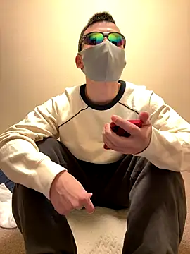 Snapshot of ki--kun chatting on 01-14-26, 02:01 ki--kun online show from 01-14-26, 02:01