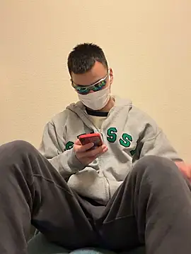 Snapshot of ki--kun chatting on 02-02-26, 10:47 ki--kun online show from 02-02-26, 10:47