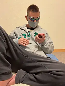 ki--kun online show from 03-09-26, 12:42