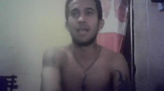 Snapshot of EstebanAkyLu chatting on 01-24-25, 05:42 EstebanAkyLu online show from 01-24-25, 05:42