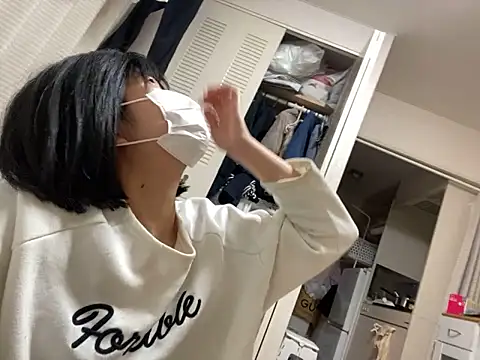 riri riri jp online show from 10-14-25, 10:05