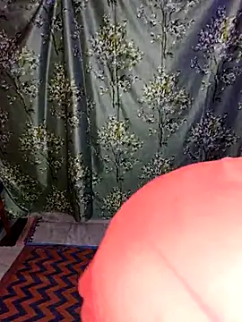 Snapshot of Love_Evaa chatting on 03-03-25, 09:26 Love Evaa online show from 03-03-25, 09:26