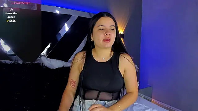 Snapshot of ValeriaOrtega chatting on 01-23-25, 11:37 ValeriaOrtega online show from 01-23-25, 11:37