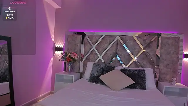 Snapshot of ValeriaOrtega chatting on 03-18-25, 12:25 ValeriaOrtega online show from 03-18-25, 12:25