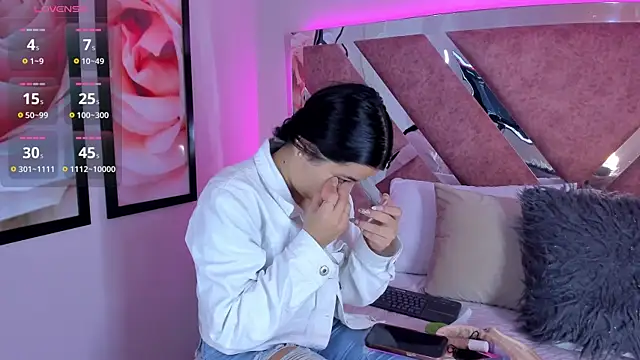 Snapshot of ValeriaOrtega chatting on 10-06-25, 11:40 ValeriaOrtega online show from 10-06-25, 11:40