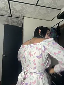 Snapshot of ValeriaOrtega chatting on 10-11-25, 09:08 ValeriaOrtega online show from 10-11-25, 09:08