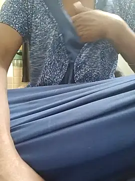 Snapshot of chocobbsimarn chatting on 03-20-25, 04:20 chocobbsimarn online show from 03-20-25, 04:20