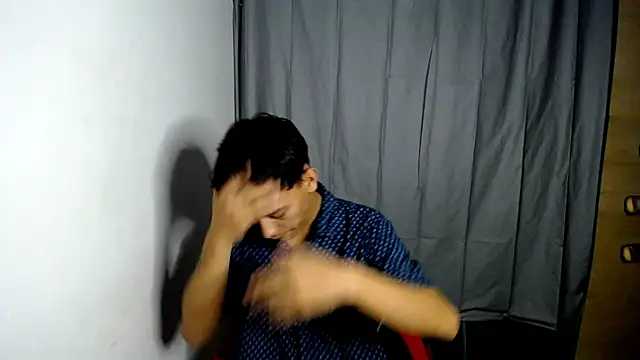 Snapshot of Maicol_Garcia chatting on 01-26-25, 01:52 Maicol Garcia online show from 01-26-25, 01:52