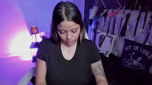 victoria  floyd online show from 04-09-26, 01:05