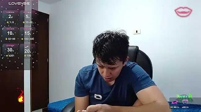 Snapshot of Alan_red chatting on 02-20-25, 10:37 Alan red online show from 02-20-25, 10:37