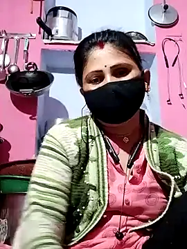 Snapshot of Bhavya_Bhan chatting on 02-09-25, 02:06 Bhavya Bhan online show from 02-09-25, 02:06
