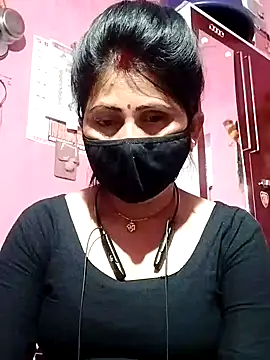 Snapshot of Bhavya_Bhan chatting on 02-09-25, 06:26 Bhavya Bhan online show from 02-09-25, 06:26