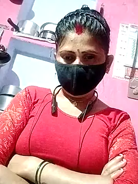 Snapshot of Bhavya_Bhan chatting on 02-13-25, 10:54 Bhavya Bhan online show from 02-13-25, 10:54