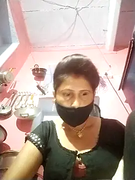 Snapshot of Bhavya_Bhan chatting on 09-19-25, 12:12 Bhavya Bhan online show from 09-19-25, 12:12