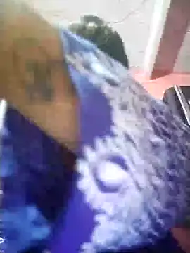 Snapshot of Bhavya_Bhan chatting on 09-23-25, 11:41 Bhavya Bhan online show from 09-23-25, 11:41