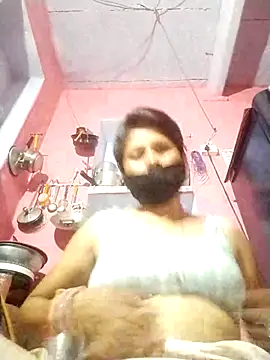 Snapshot of Bhavya_Bhan chatting on 10-07-25, 05:54 Bhavya Bhan online show from 10-07-25, 05:54