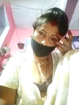 Snapshot of Bhavya_Bhan chatting on 10-11-25, 12:32 Bhavya Bhan online show from 10-11-25, 12:32