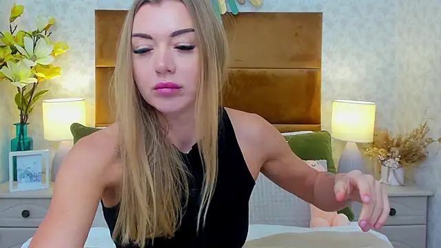 SusanBlair online show from 02-18-25, 06:26