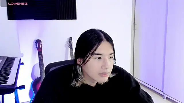 Snapshot of JordiWilld chatting on 10-12-25, 12:09 JordiWilld online show from 10-12-25, 12:09