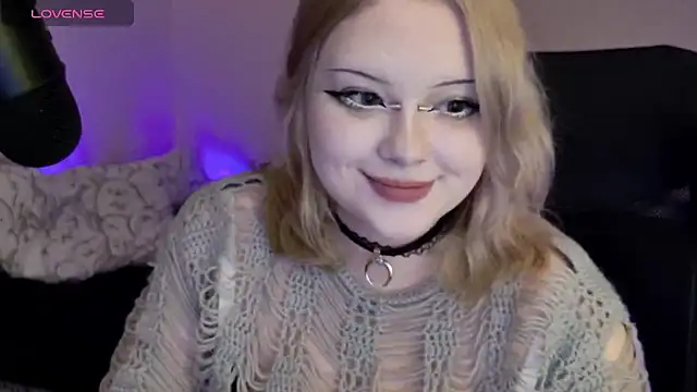 Electro doll online show from 03-11-25, 06:08