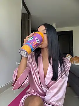 Bella Smiith  online show from 12-20-25, 03:08