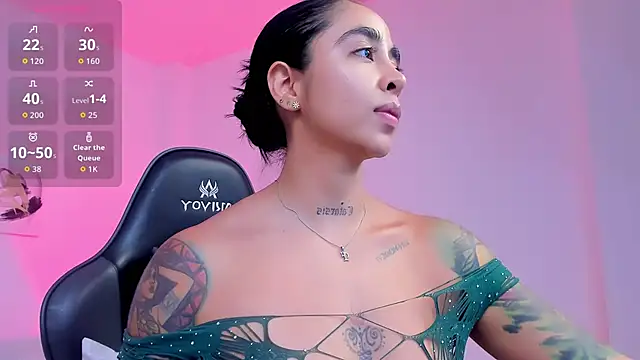 sophierooy22 online show from 02-10-26, 03:05