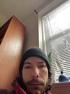 Prolapse Pig online show from 11-15-25, 01:40