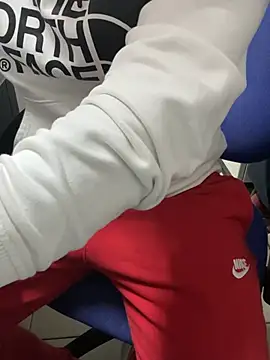 Greeneyes0820 online show from 02-07-25, 09:26