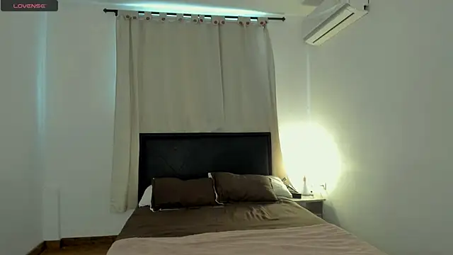 brithany olson25 online show from 03-20-26, 09:41